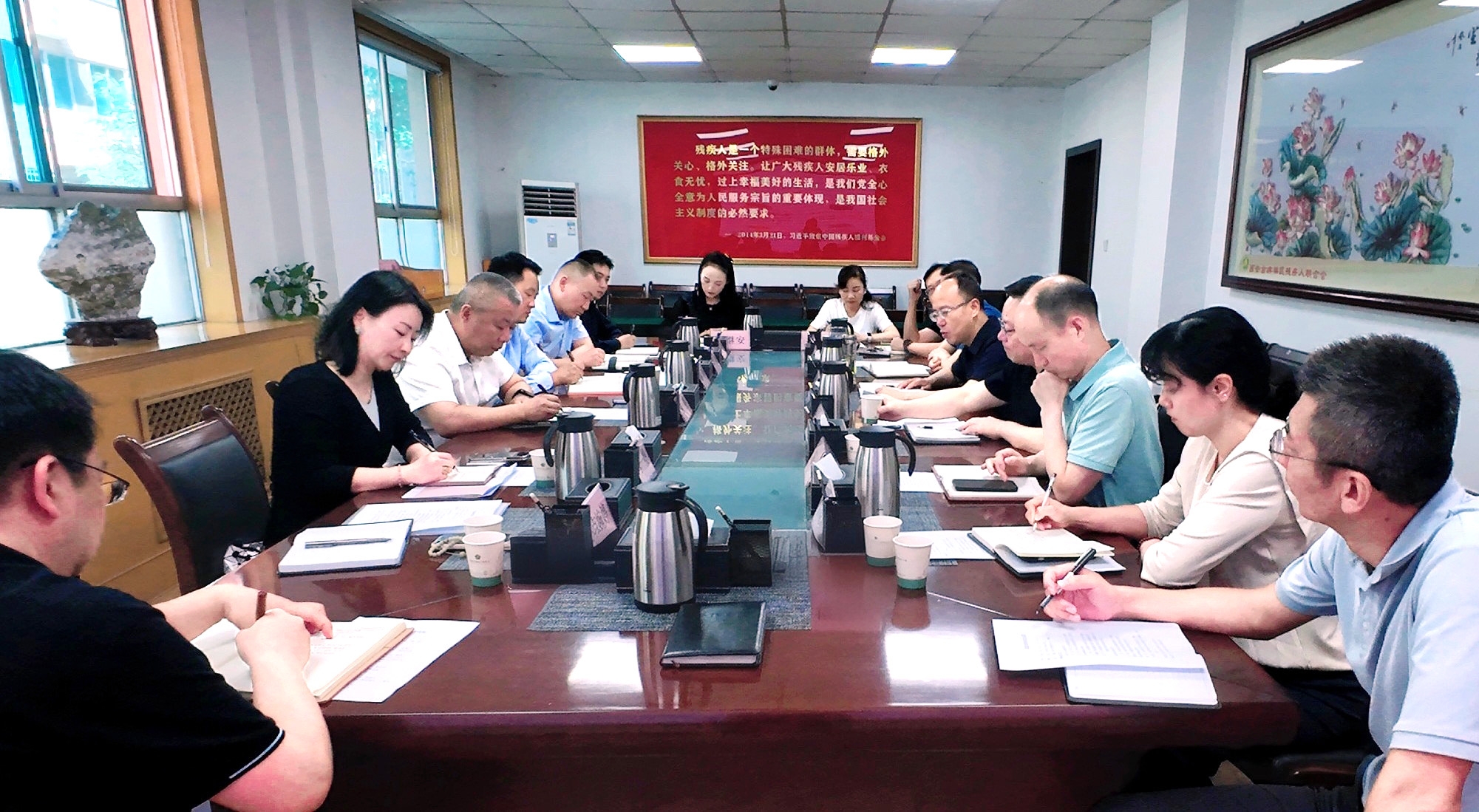 強(qiáng)盛一行赴西安市殘疾人聯(lián)合會(huì)開展專題調(diào)研——共商殘疾人康復(fù)養(yǎng)老事業(yè)發(fā)展，探索科技助殘服務(wù)新模式